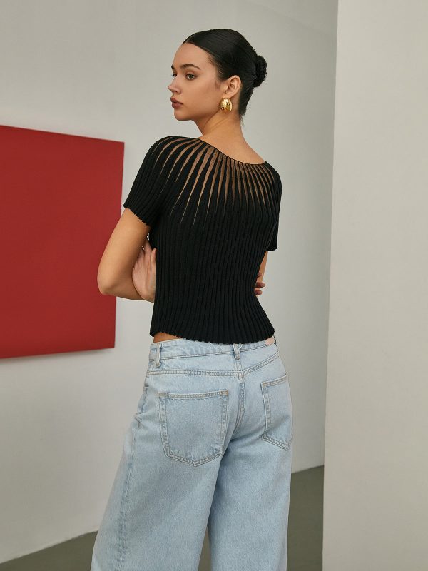 Plain Short Sleeve Knit Top - Image 5